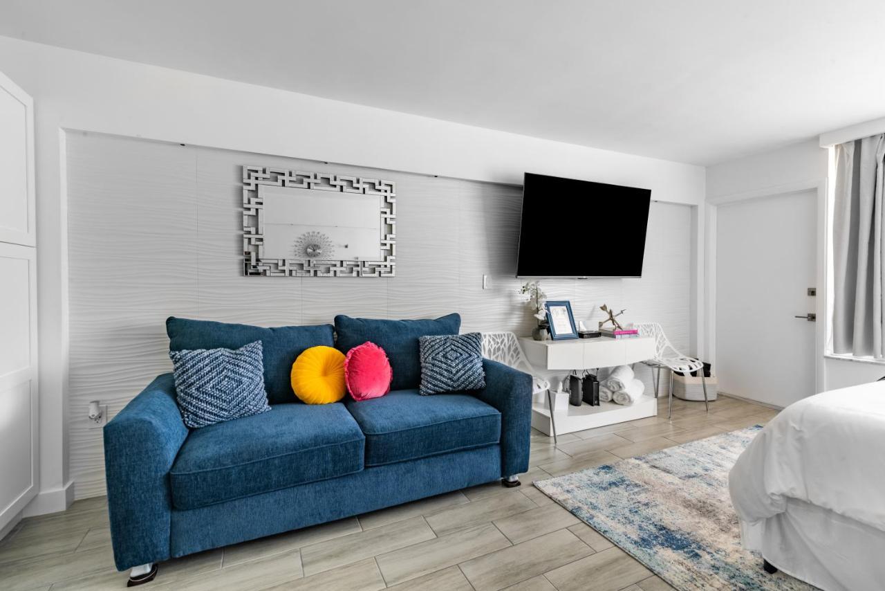 Newly Renovated Oceanfront Studio W/ Balcony - Daytona Beach Διαμέρισμα Εξωτερικό φωτογραφία