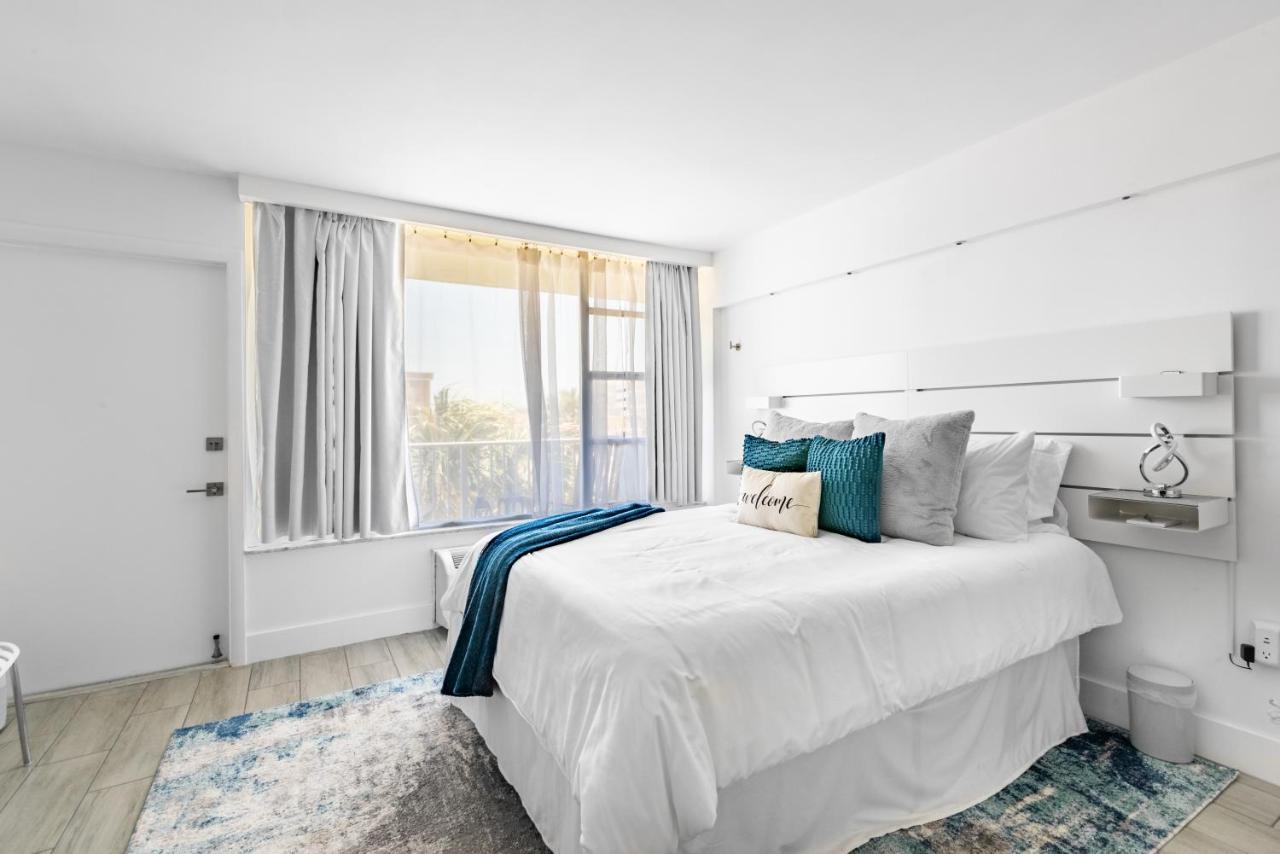 Newly Renovated Oceanfront Studio W/ Balcony - Daytona Beach Διαμέρισμα Εξωτερικό φωτογραφία